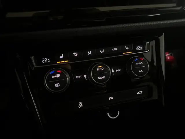 Volkswagen Touran view 16