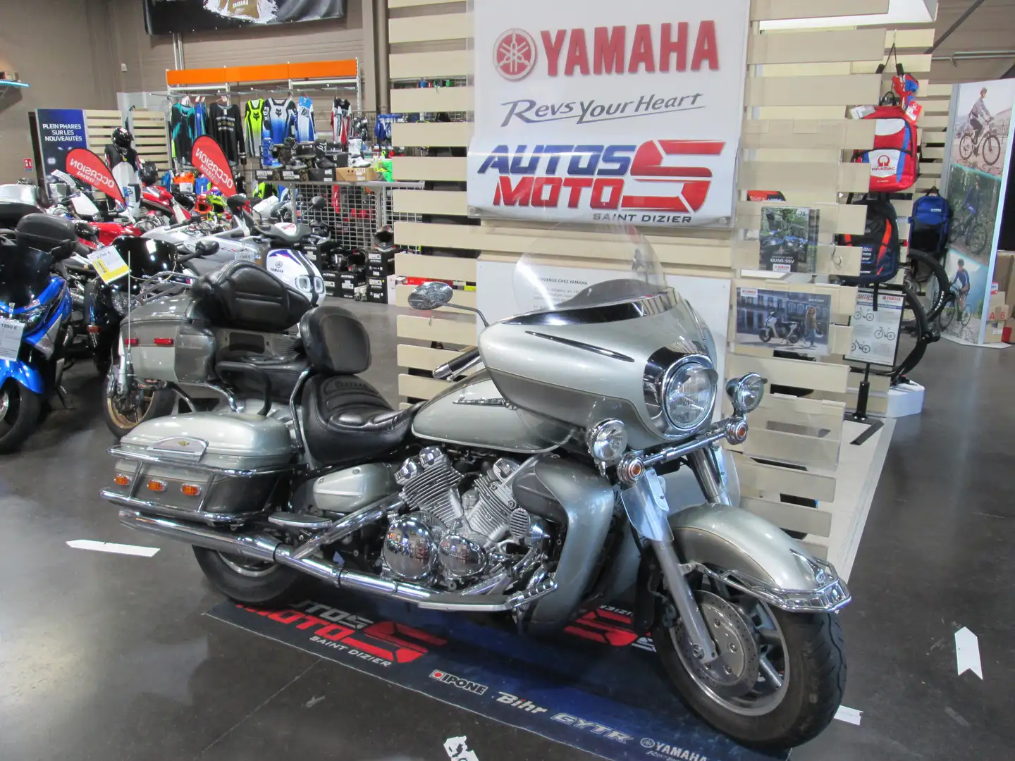 Yamaha Beige - 1