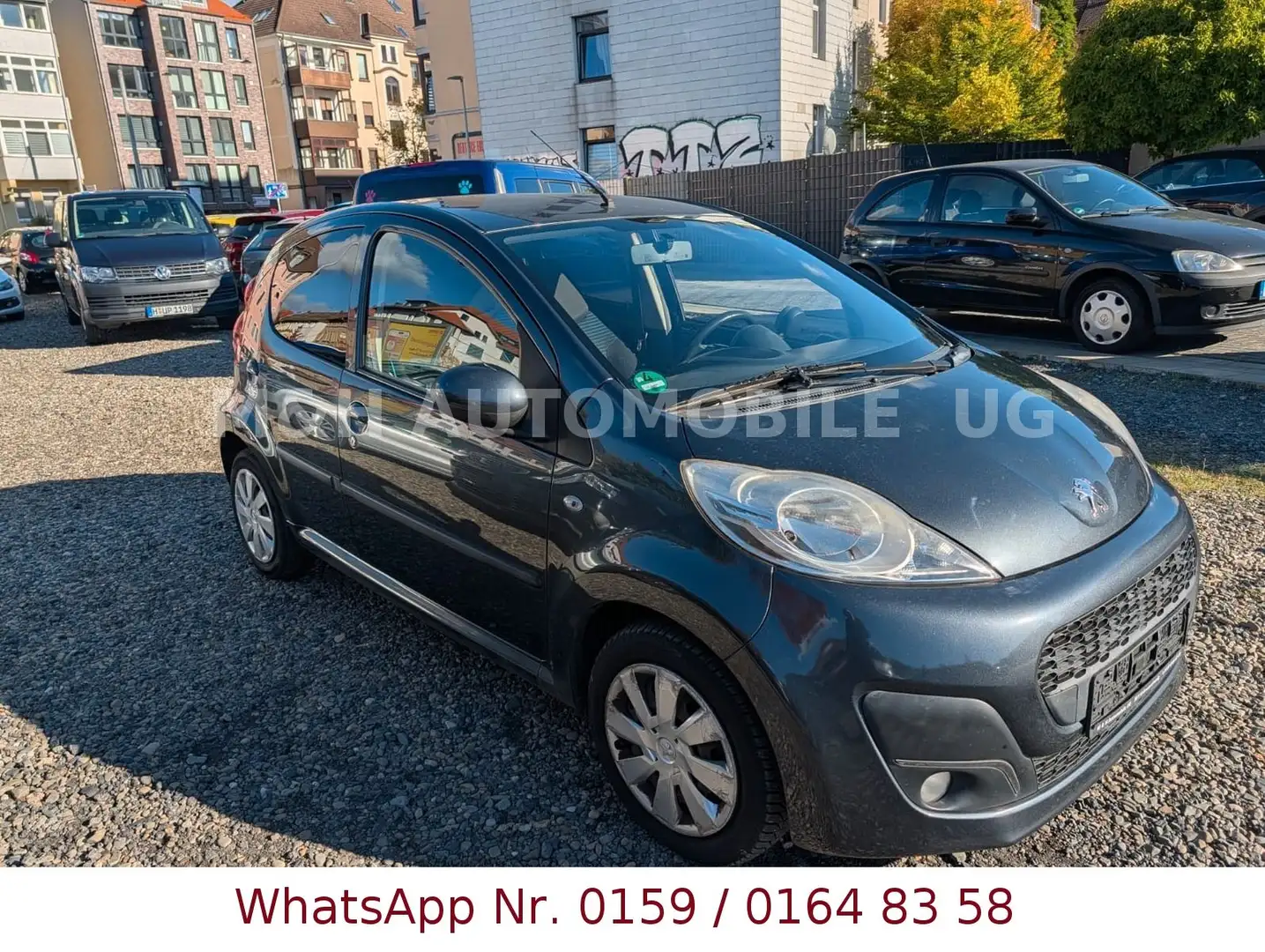 Peugeot 107 Active Grau - 1
