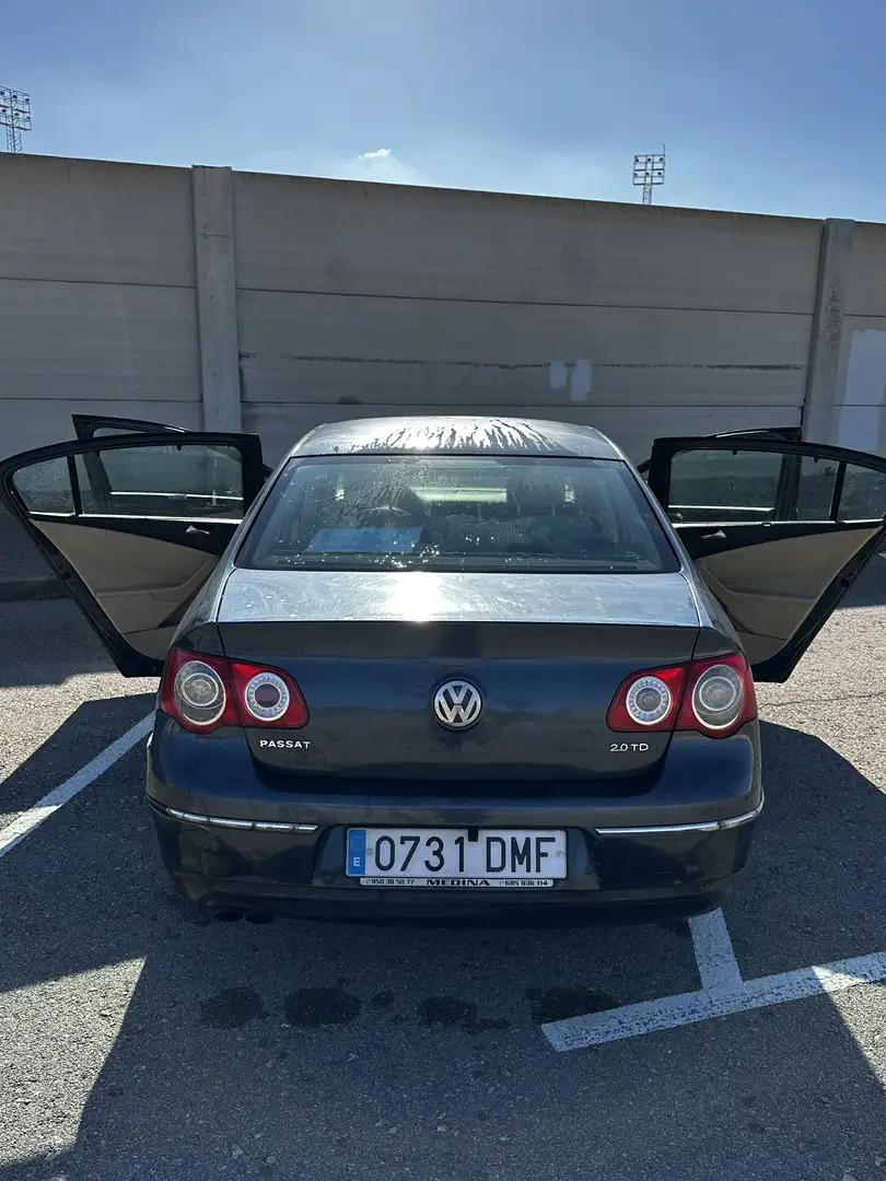 Volkswagen Passat 2.0TDI Advance - 1