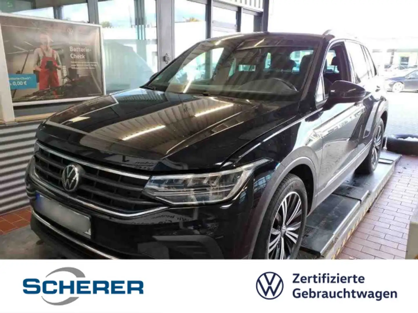 Volkswagen Tiguan United 1.5 TSI, DSG, NAVI, SHZ, COCKPITPR Schwarz - 1