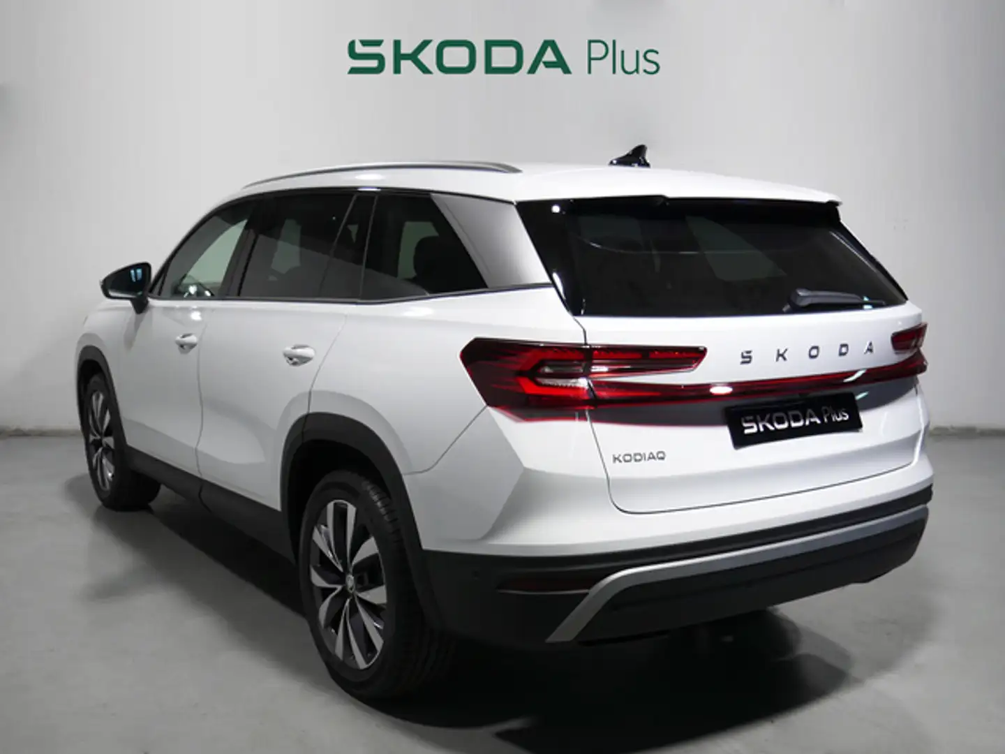 Skoda Kodiaq 2.0TDI Selection 4x2 DSG 110kW Blanco - 2