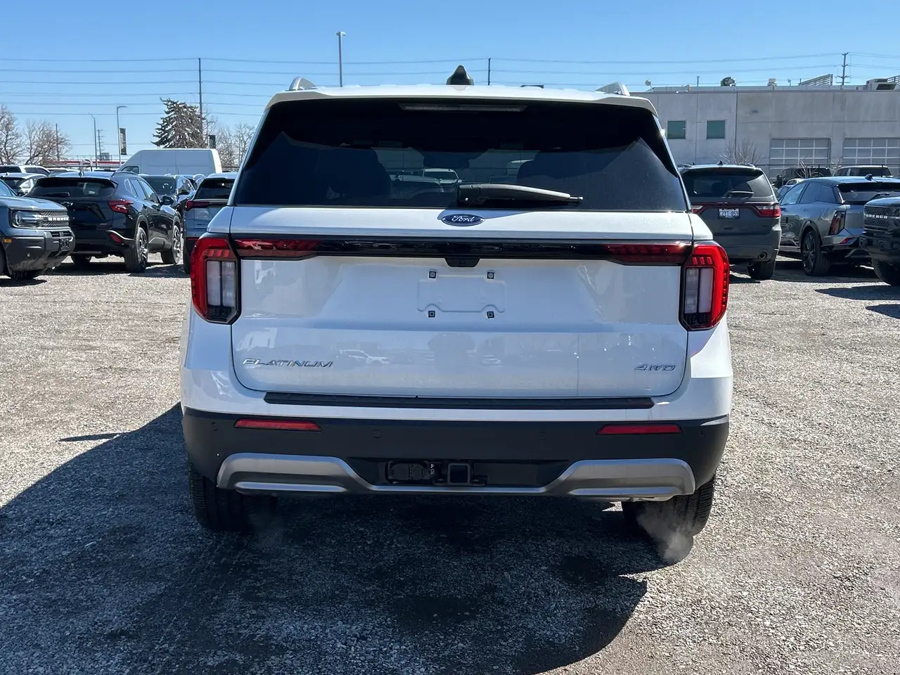 Ford Explorer снимка Ford Explorer