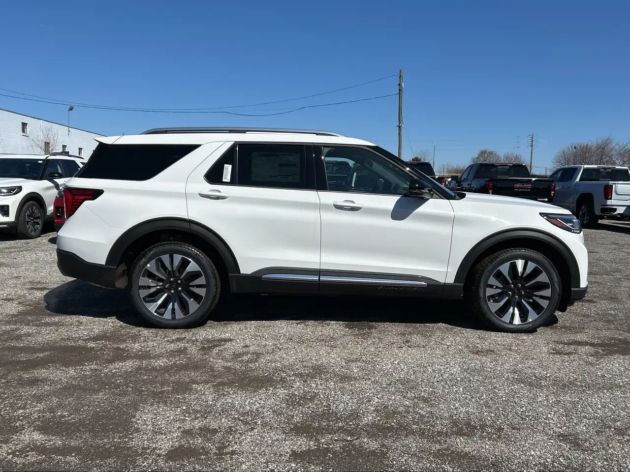 Ford Explorer снимка Ford Explorer
