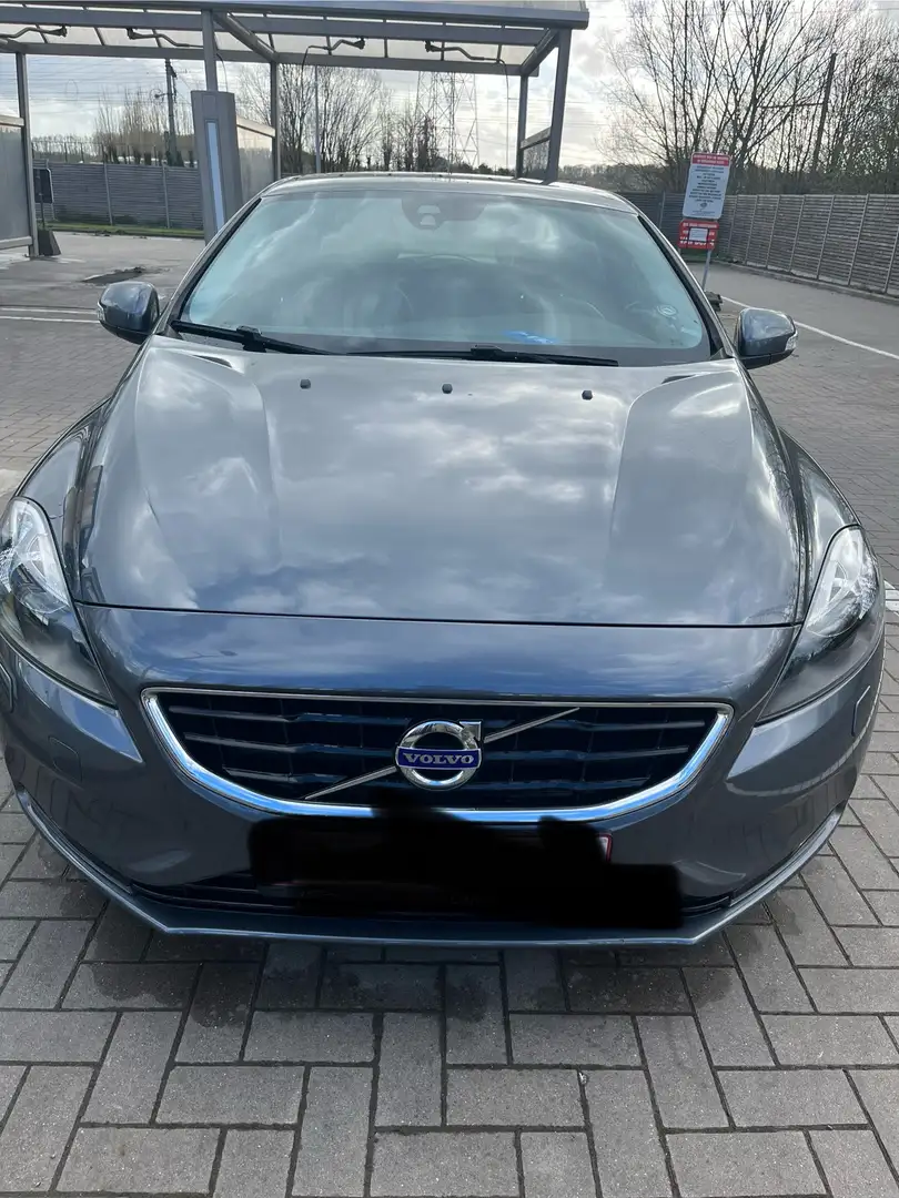 Volvo V40 T2 - 1
