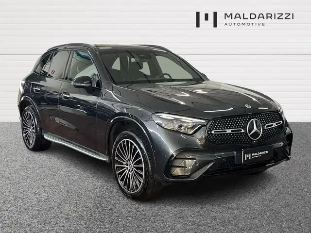 Mercedes-Benz GLC 300 300 AMG Premium Plus 4matic auto