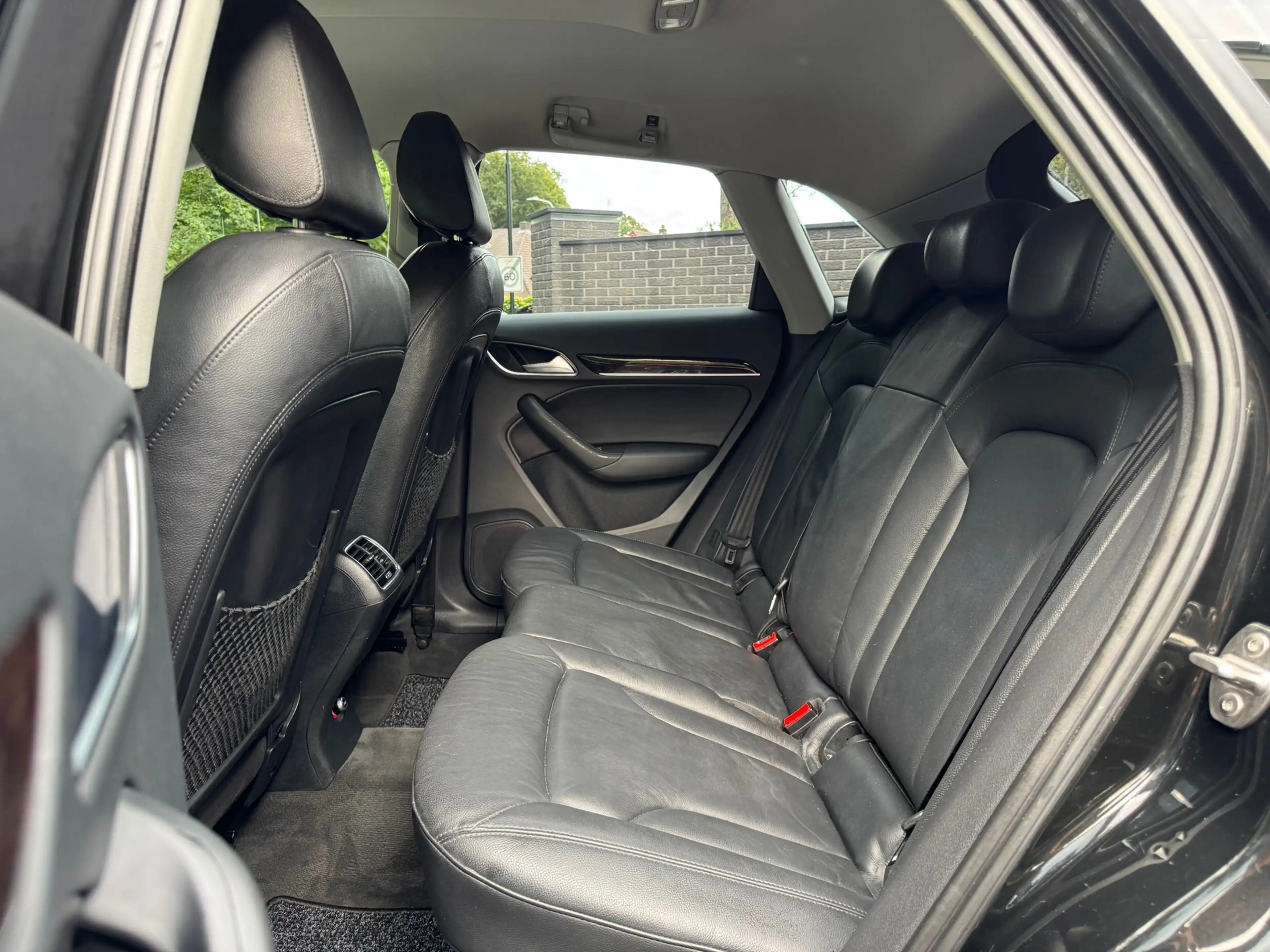 Audi Q3 2.0 TFSI Quattro S-Line Xenon LEDER Cruise Climate — photo 15