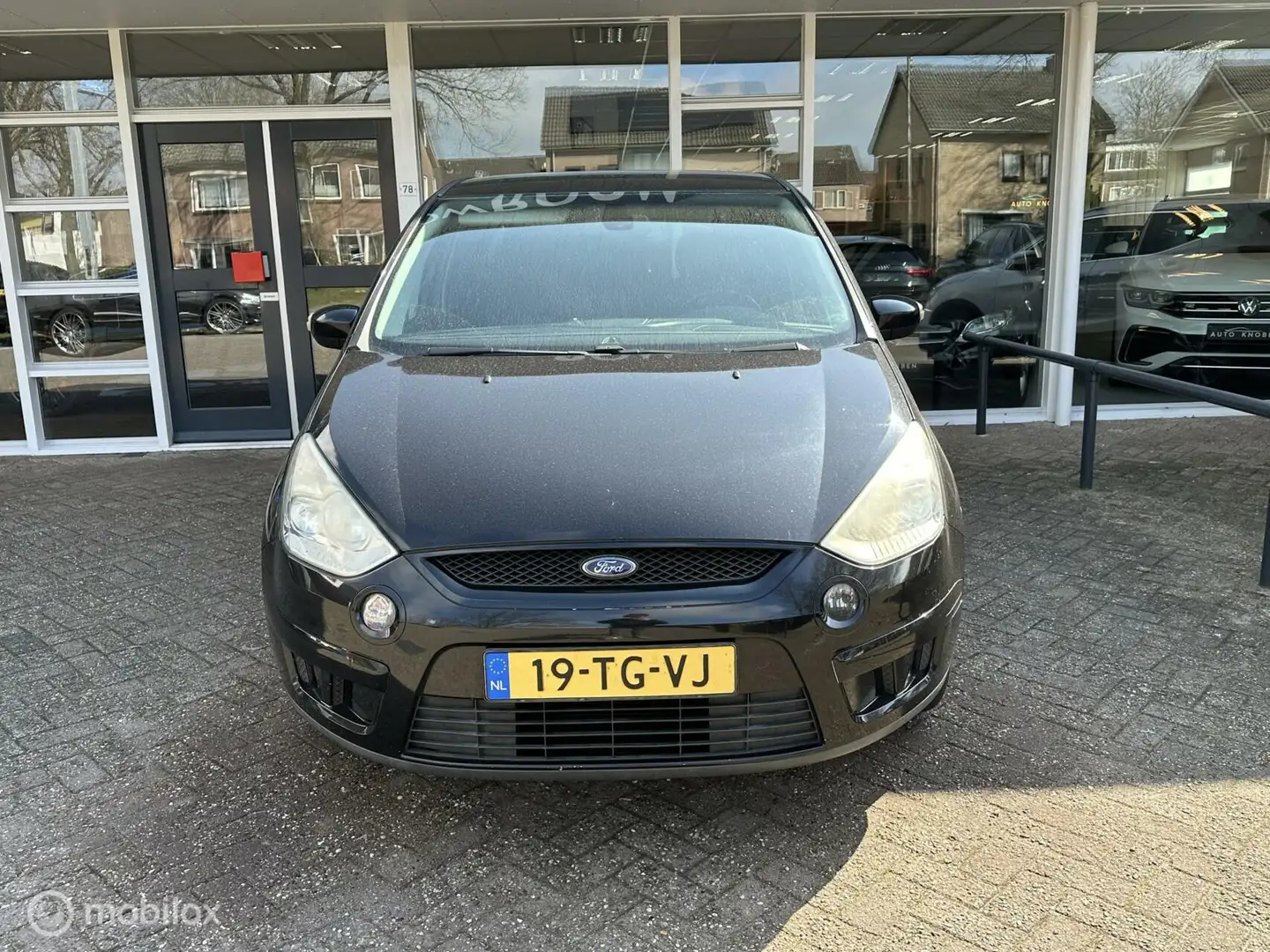 Ford S-Max 2.0 Titanium 7p. APK tot 03-2026! Zwart - 2