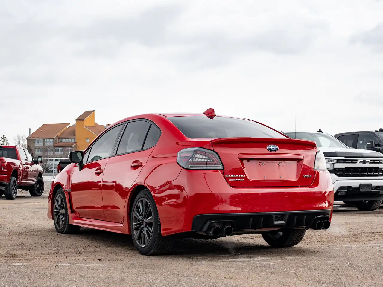 Subaru WRX снимка Subaru WRX