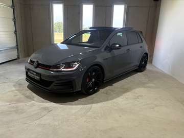 GTI TCR Voll*Pano*Reifnitz*DCC*Akrapovic*Dynaudio*