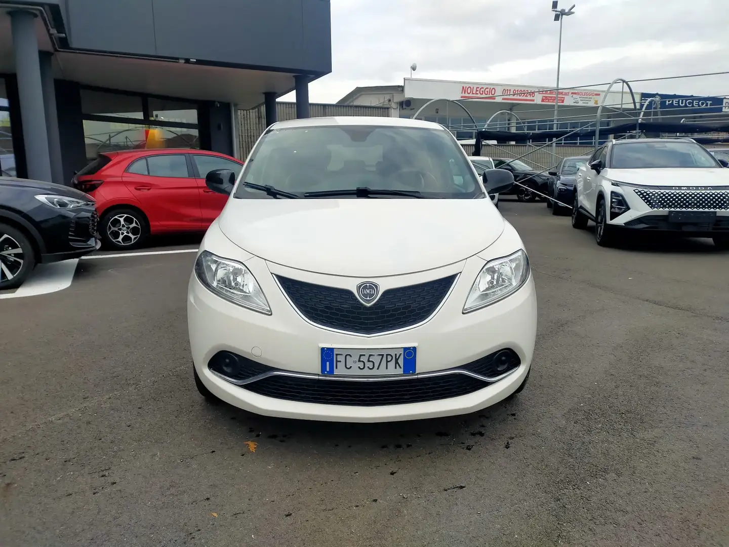 Lancia Ypsilon 1.3 mjt Silver s&s 95cv Bianco - 2