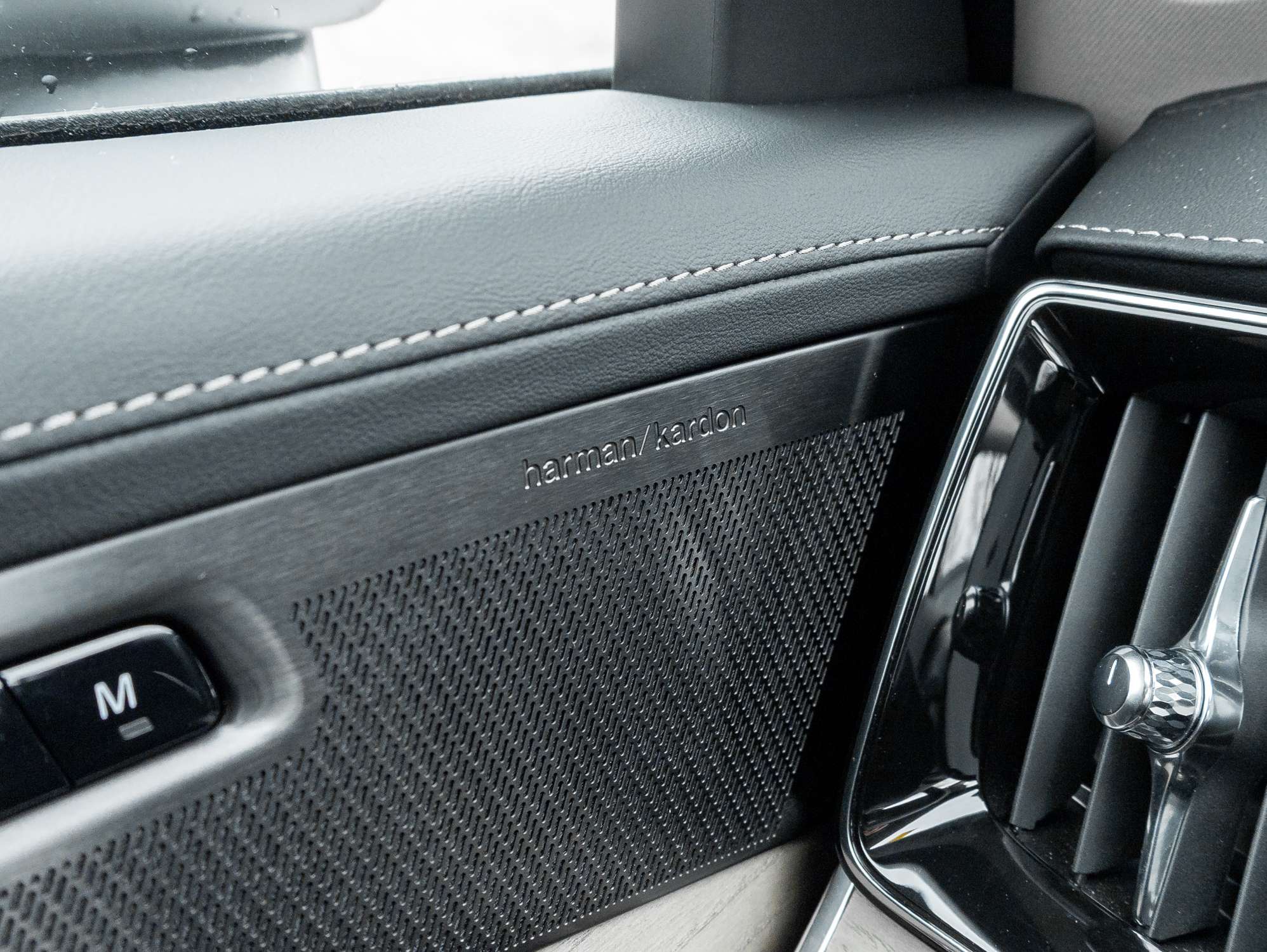 2026 Volvo XC90 B6 AWD PLUS 7-Seater |LOW KM |HARMAN KARDON|2.99%* thumb 17