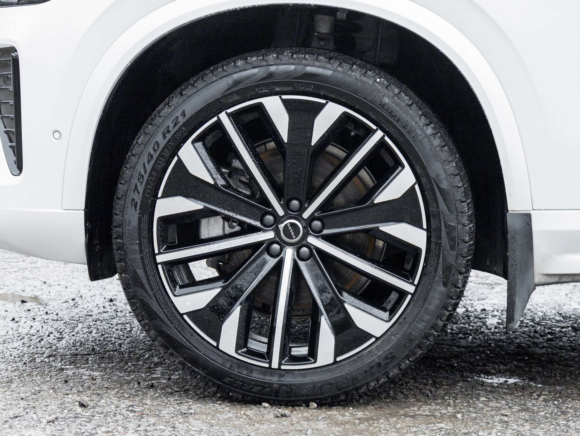 2026 Volvo XC90 B6 AWD PLUS 7-Seater |LOW KM |HARMAN KARDON|2.99%* alt 5