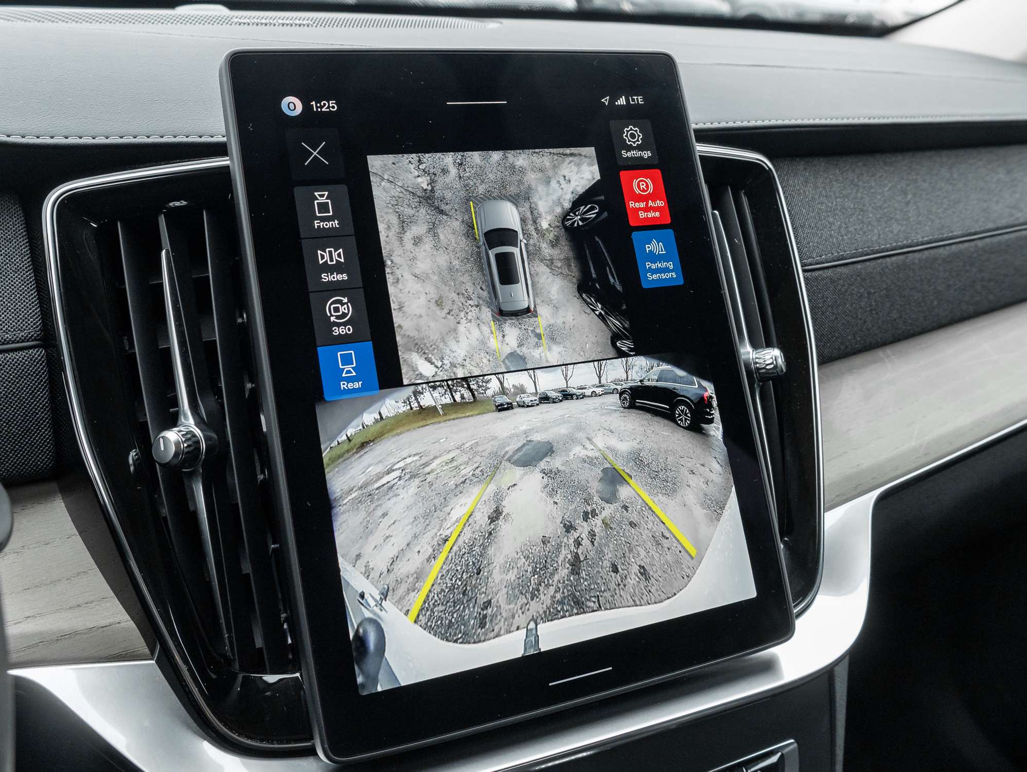 2026 Volvo XC90 B6 AWD PLUS 7-Seater |LOW KM |HARMAN KARDON|2.99%* thumb 14