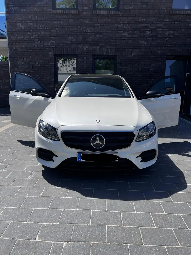 Mercedes-Benz E 350 d 9G-TRONIC AMG Line - 1