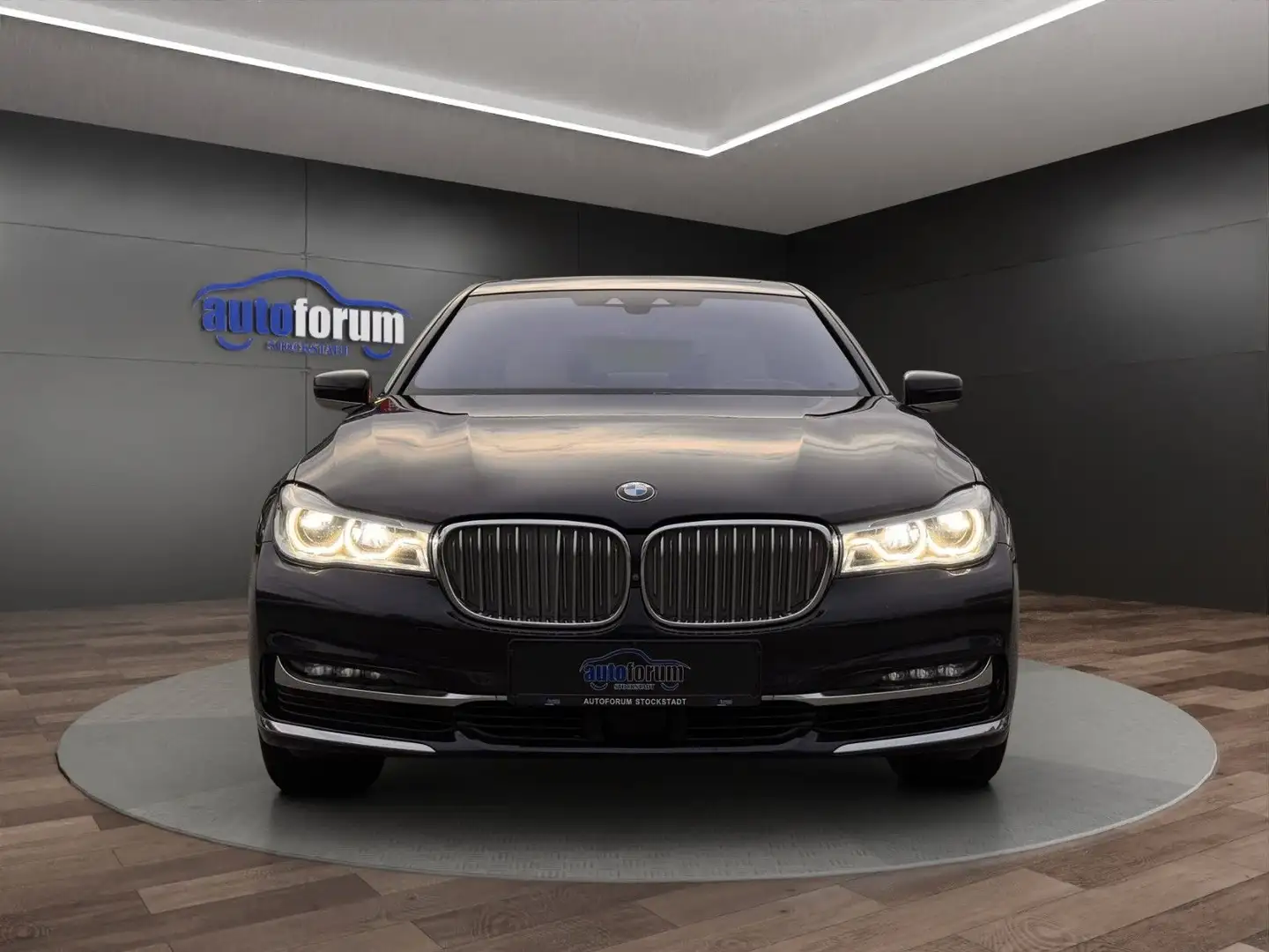 BMW 740 L d xDrive SOFTCLOSE°HUD°STANDHZNG°SITZKLIMA Bleu - 2