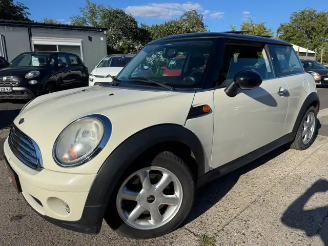 MINI One Cooper 1.6i 120CH