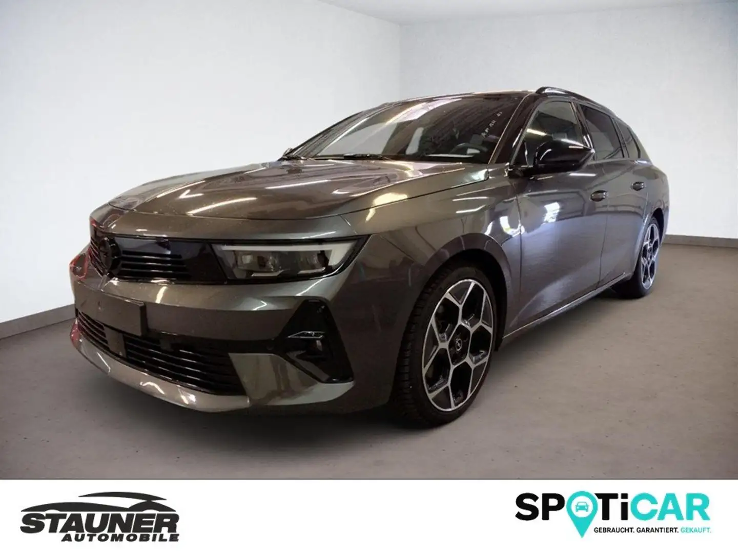 Opel Astra ST Ultimate *MATRIX*PANORAMA*HEAD UP*SITZKLIMA* Grijs - 1