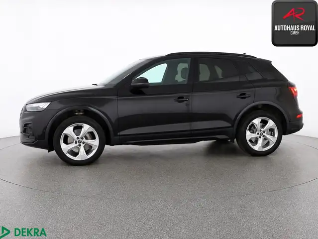 Audi Q5 view 2