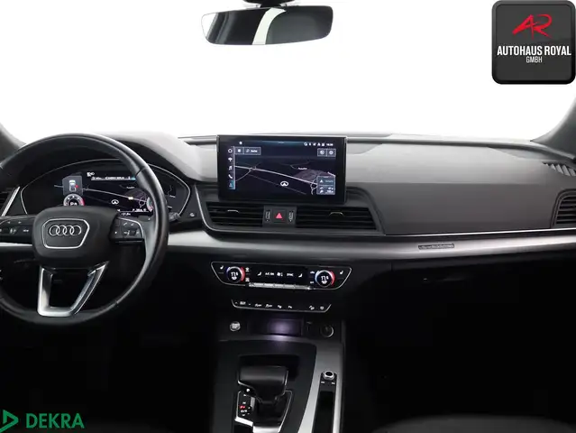 Audi Q5 view 13