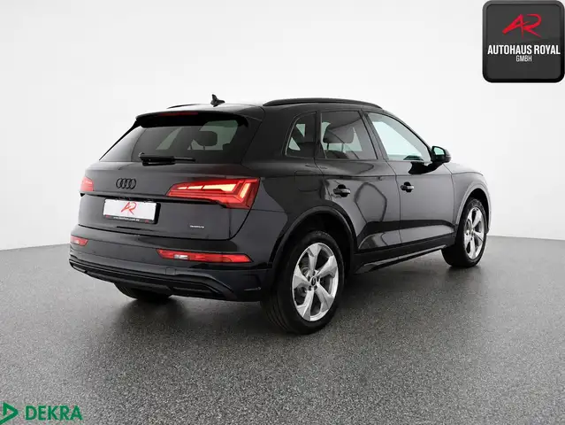 Audi Q5 view 5