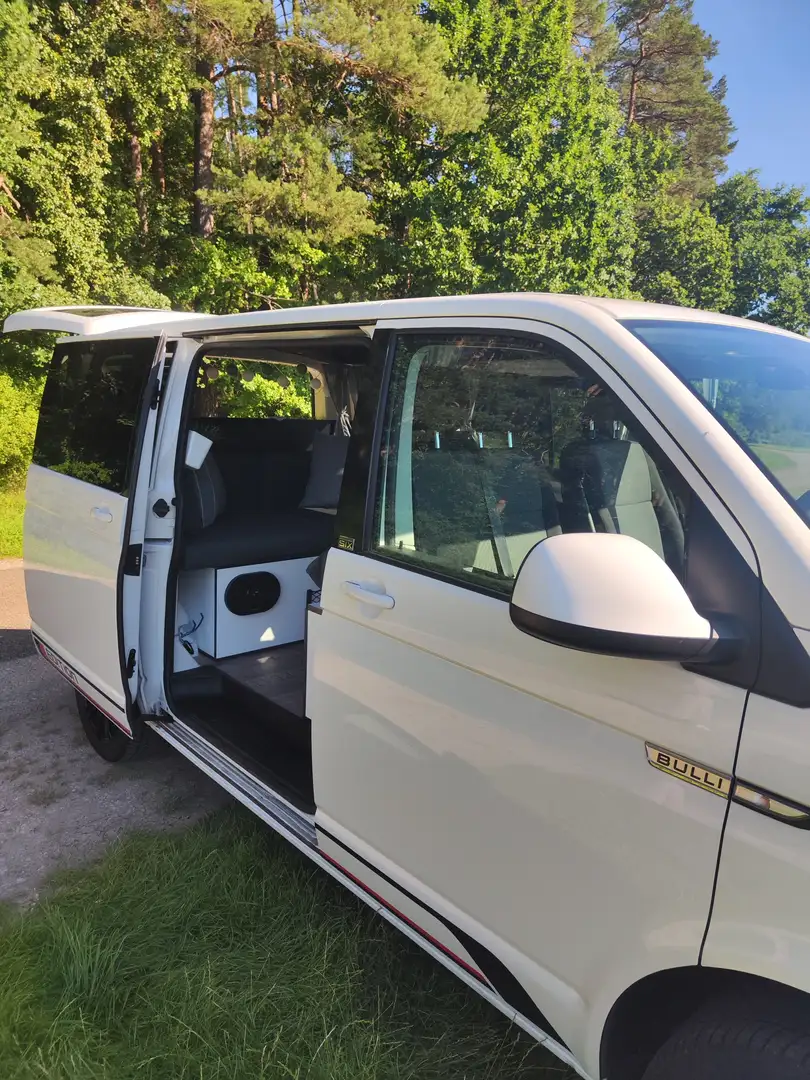 Volkswagen T6 California Bulli im Camper "California Style" - Küche+Bett Weiß - 2