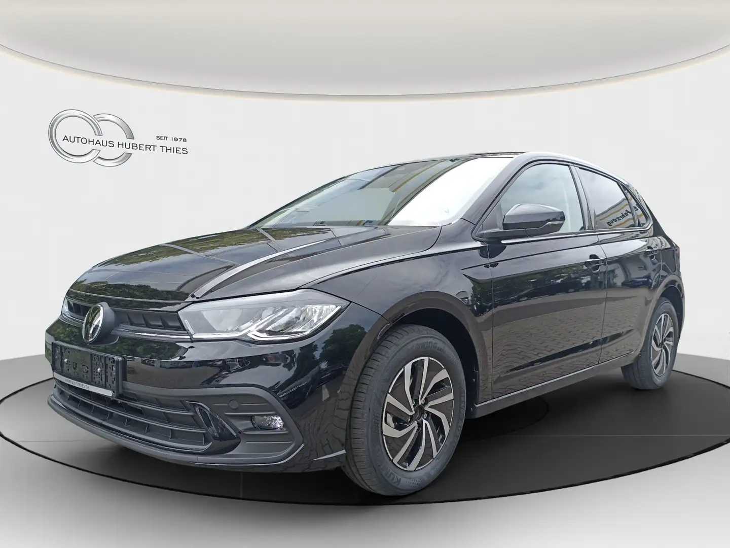 Volkswagen Polo 1.0 TSI Life Schwarz - 1