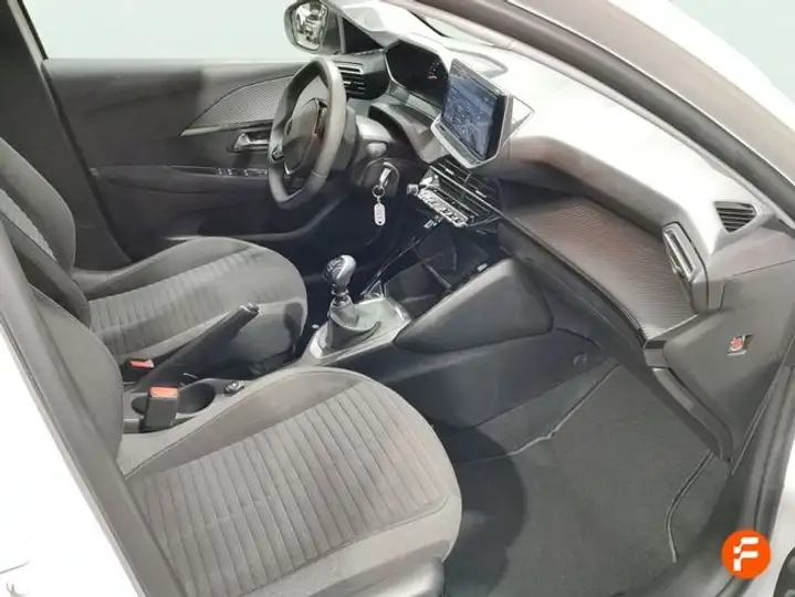 Peugeot 208 2024, foto 18
