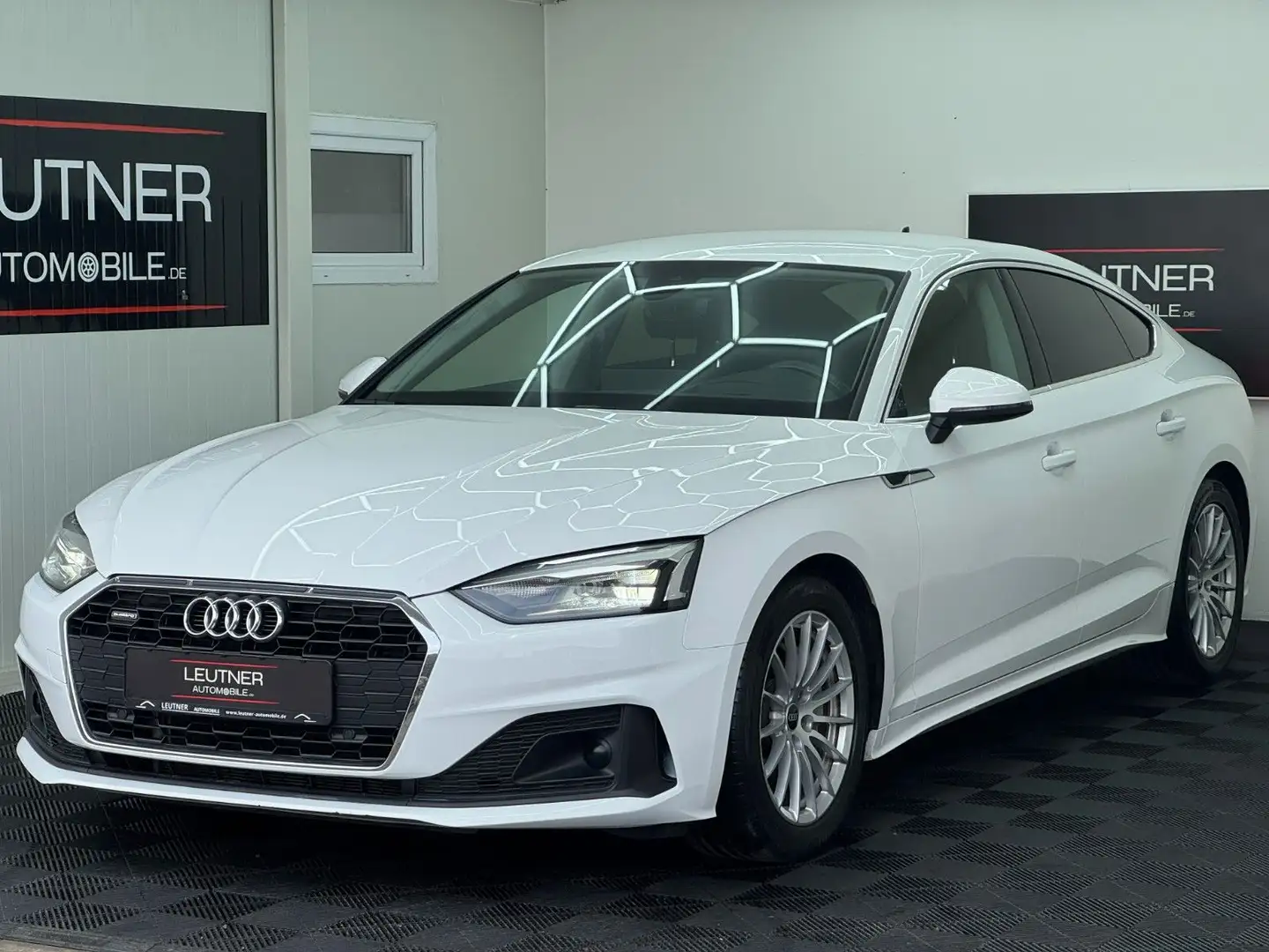 Audi A5 40 TDI Quattro*AHK*Head-Up*Bang & Olufsen Blanc - 2