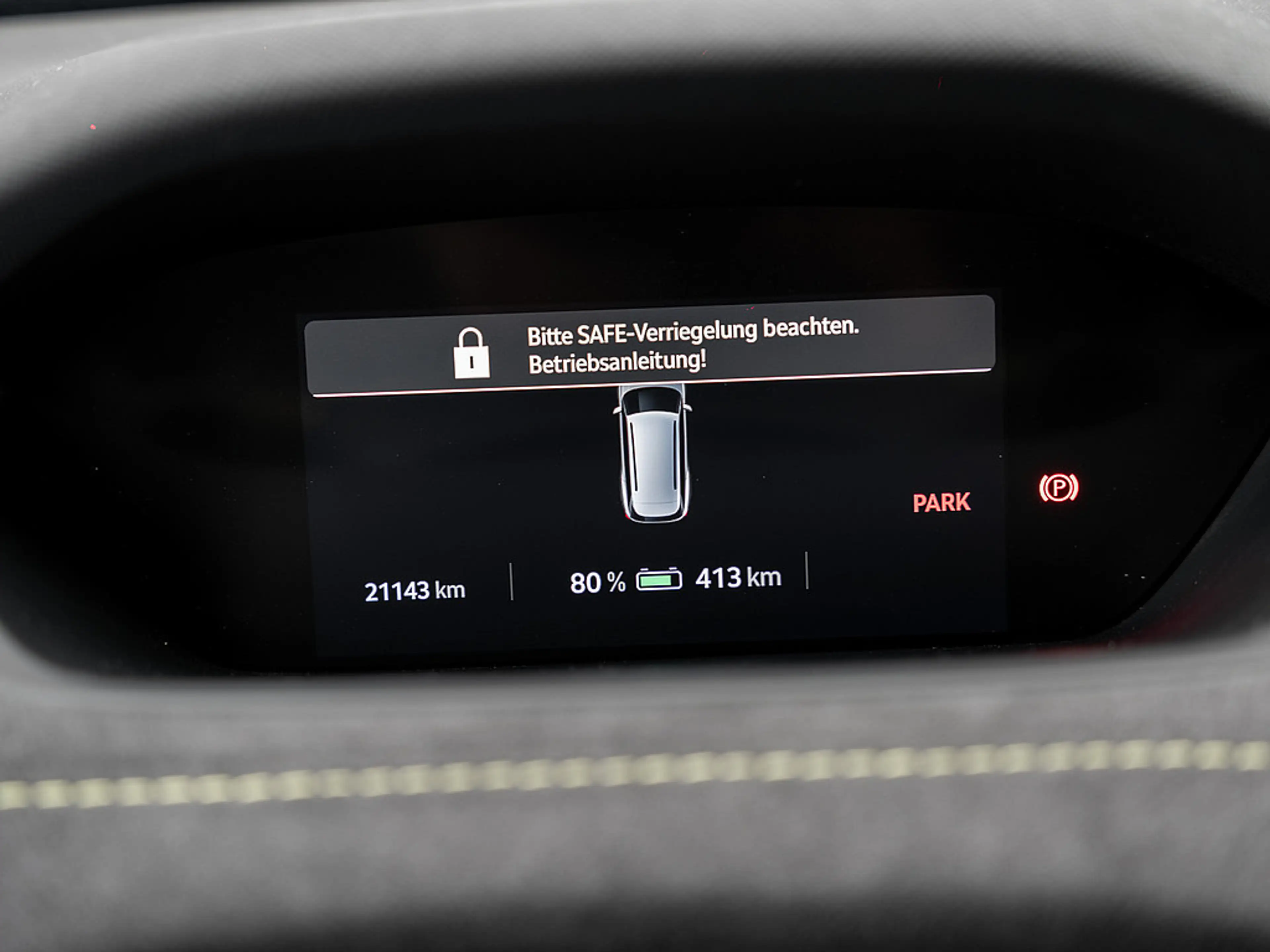 Skoda Enyaq Coupé RS Lounge AHK 360 PANO KAM MATRIX — photo 12