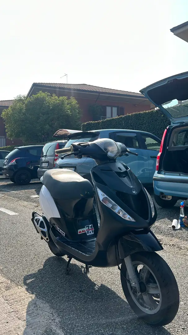 Piaggio Zip 50 2T Nero - 1