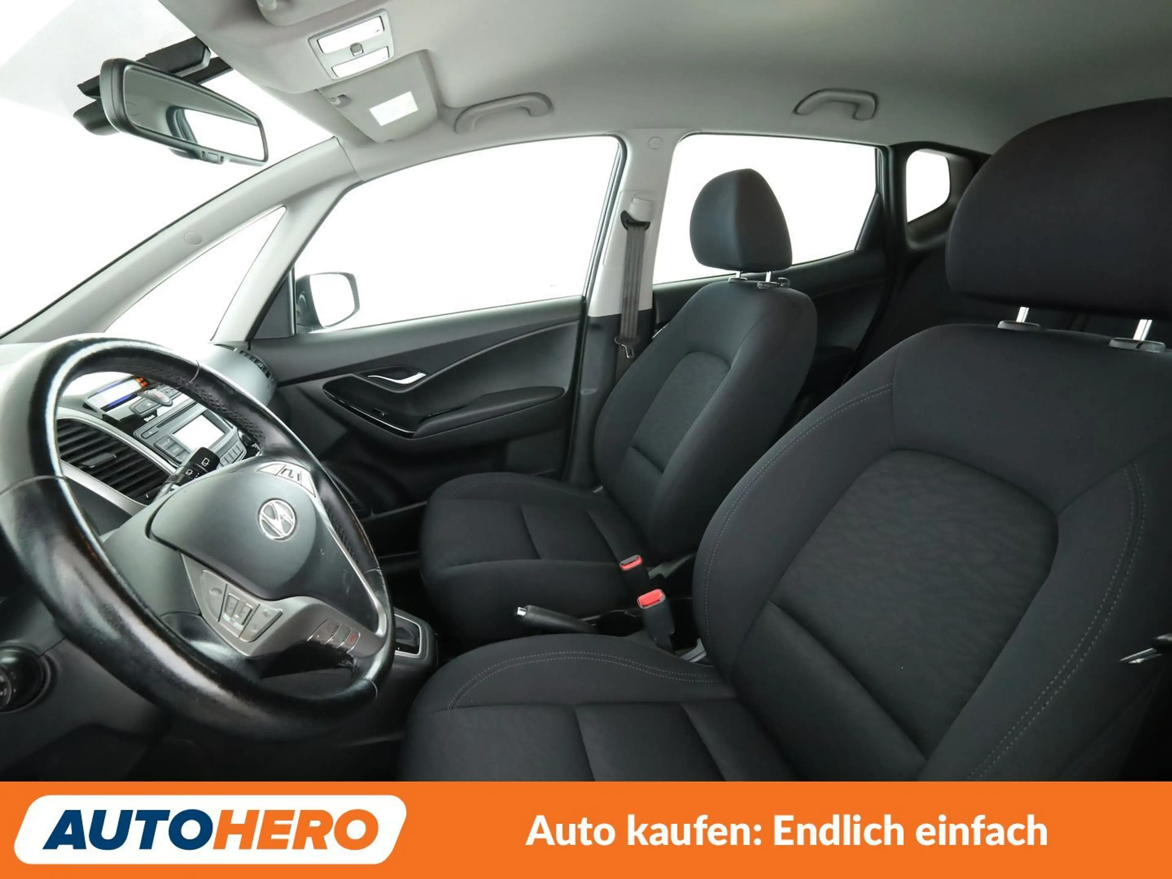 Hyundai iX20 1.6 Comfort Aut.*TEMPO*PDC*SHZ*LIM*AHK* — photo 10
