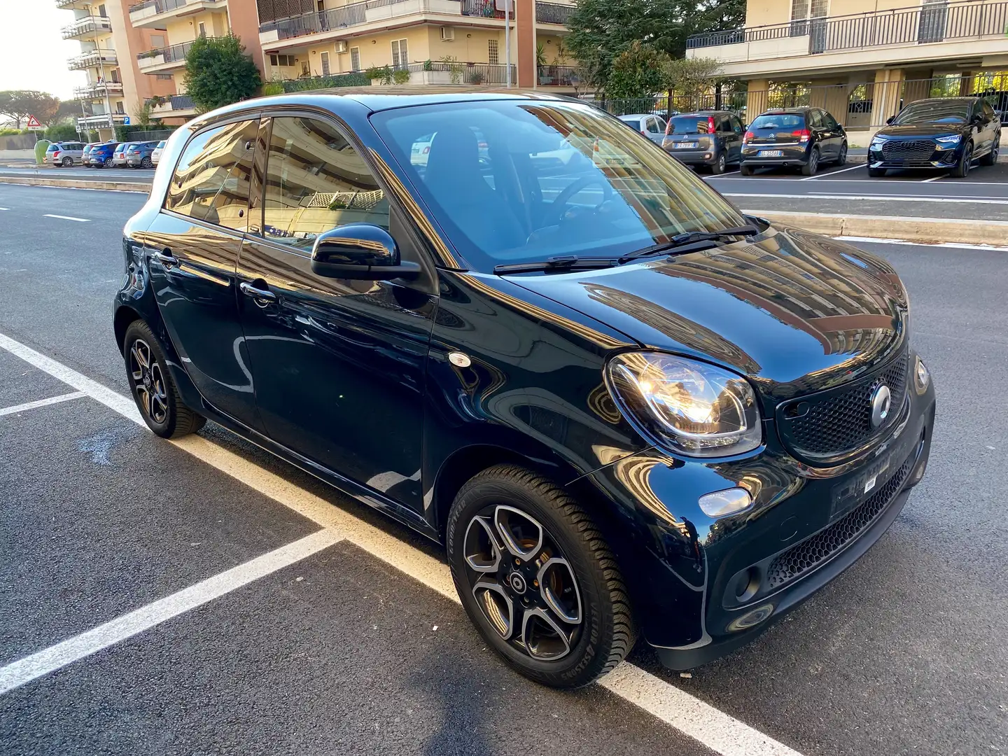 smart forFour PRIME TURBO 90 CV C.AUTOMATICO NAV PANORAMA PELLE Noir - 2