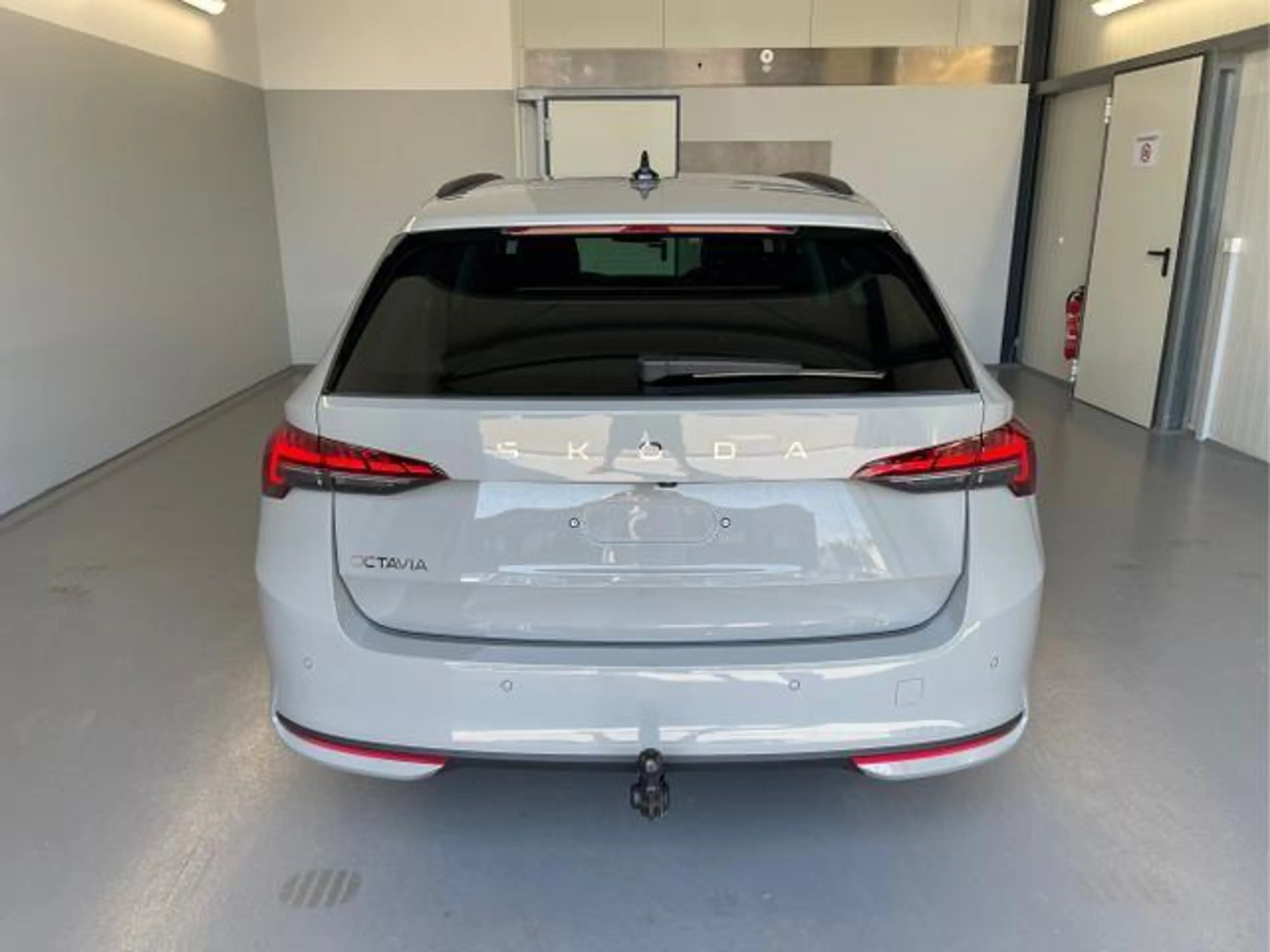 Skoda Octavia Combi Selection 150PS TDI DSG AHK+Kamera+GV4+ACC+T — photo 5