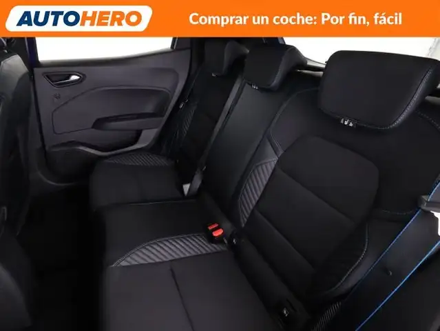Renault Clio view 15