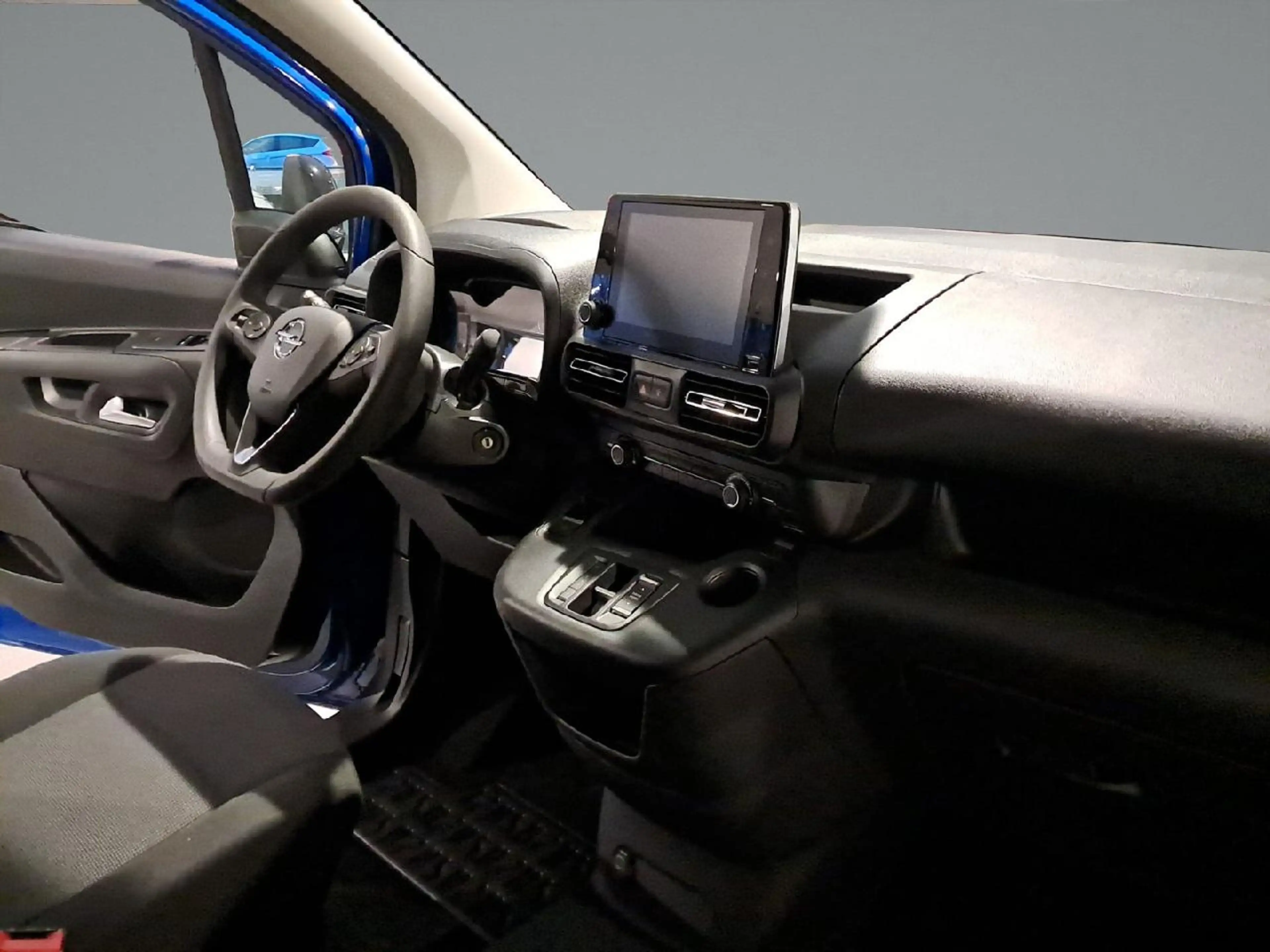Opel Combo-e - e Edition XL — photo 9
