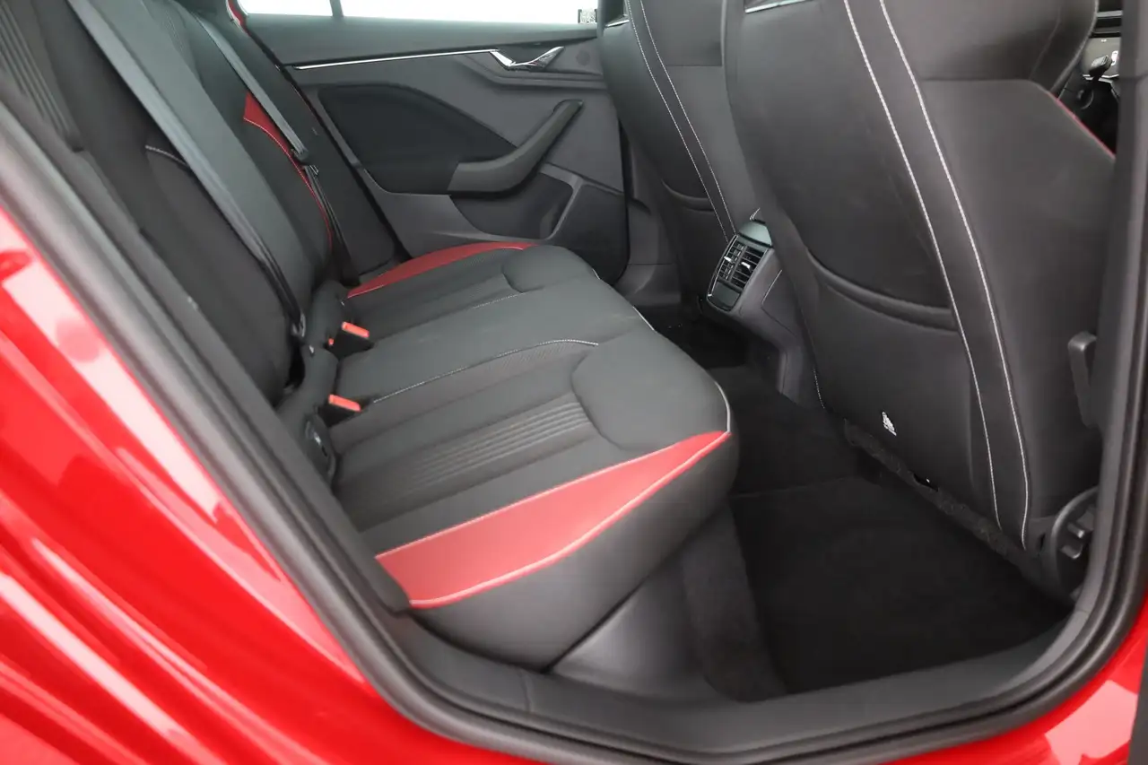 Skoda Scala 1.5 TSI Edition S ABT LED Navi Panorama, миниатюра 27