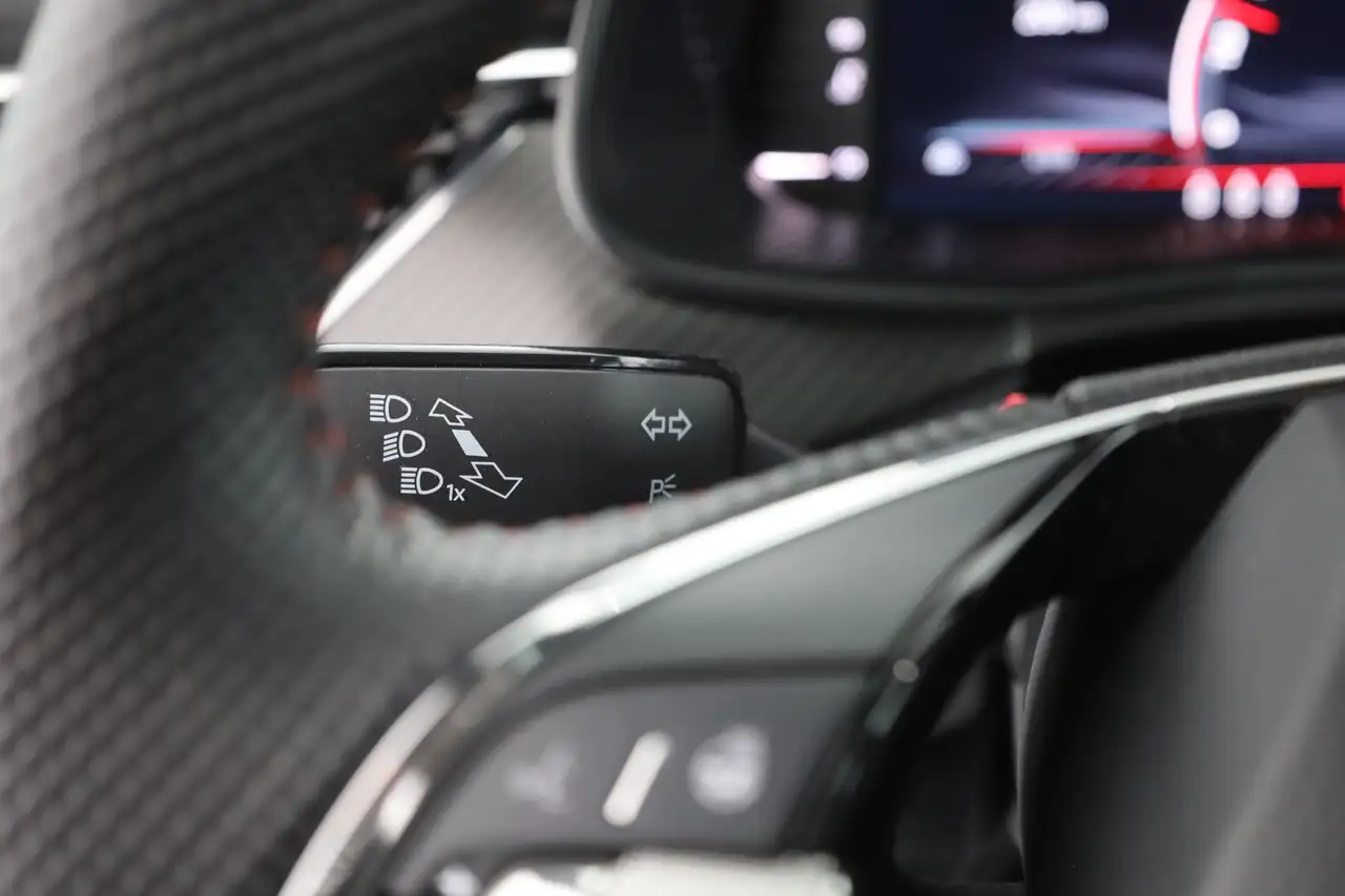 Skoda Scala 1.5 TSI Edition S ABT LED Navi Panorama, миниатюра 20