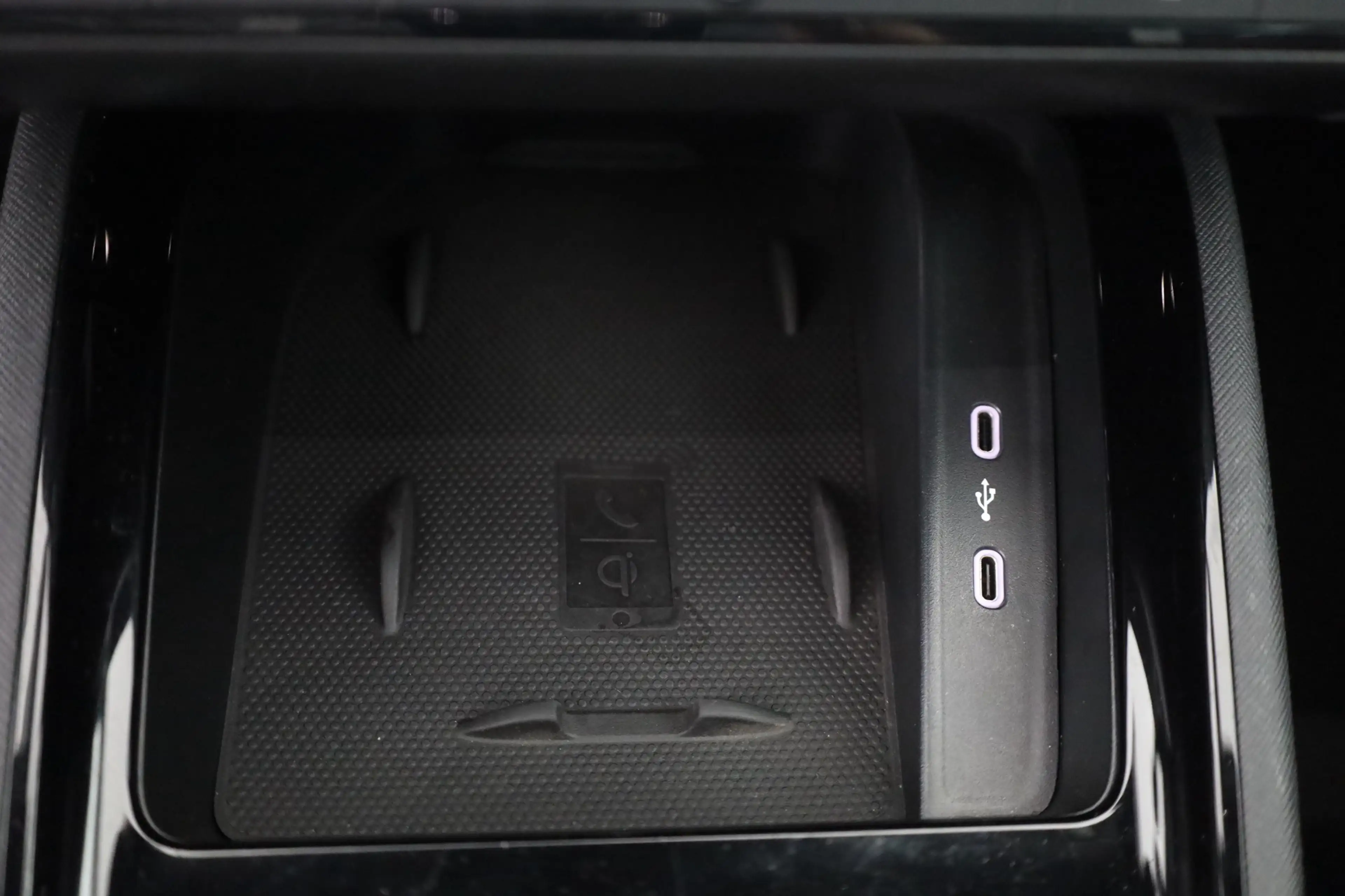 Skoda Scala 1.5 TSI Edition S ABT LED Navi Panorama — photo 13