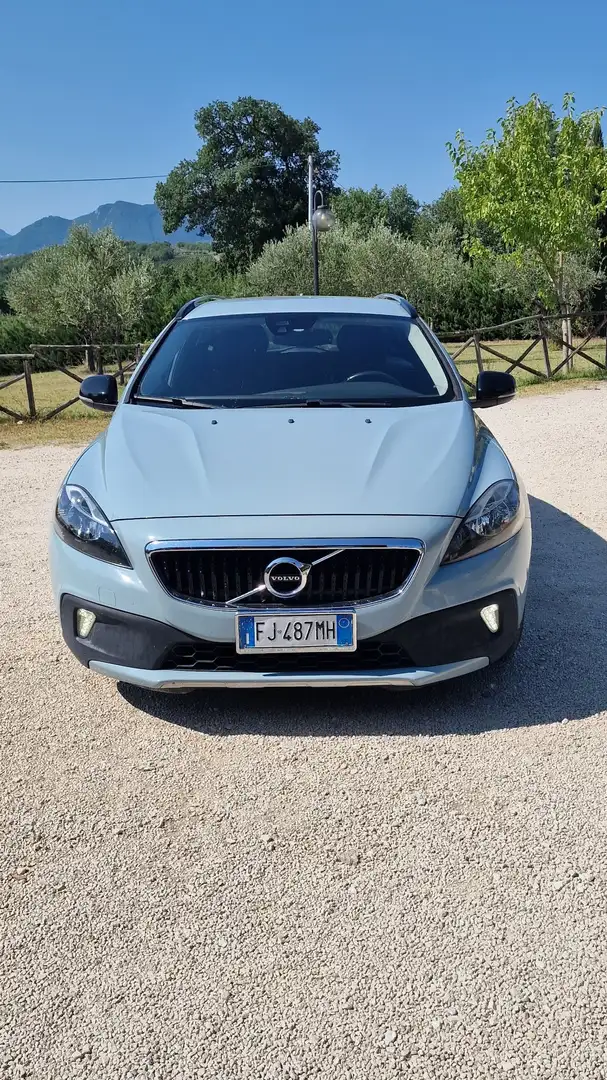 Volvo V40 Cross Country 2.0 d3 Kinetic - 1