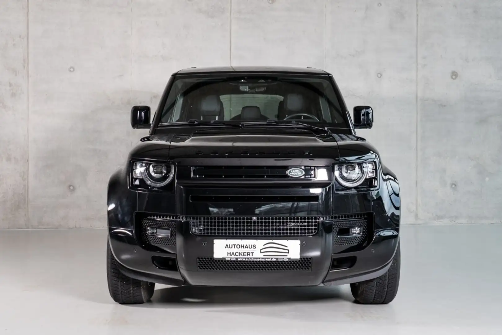 Land Rover Defender 110 D300 X Standheizung AHK 22 Felgen Noir - 2