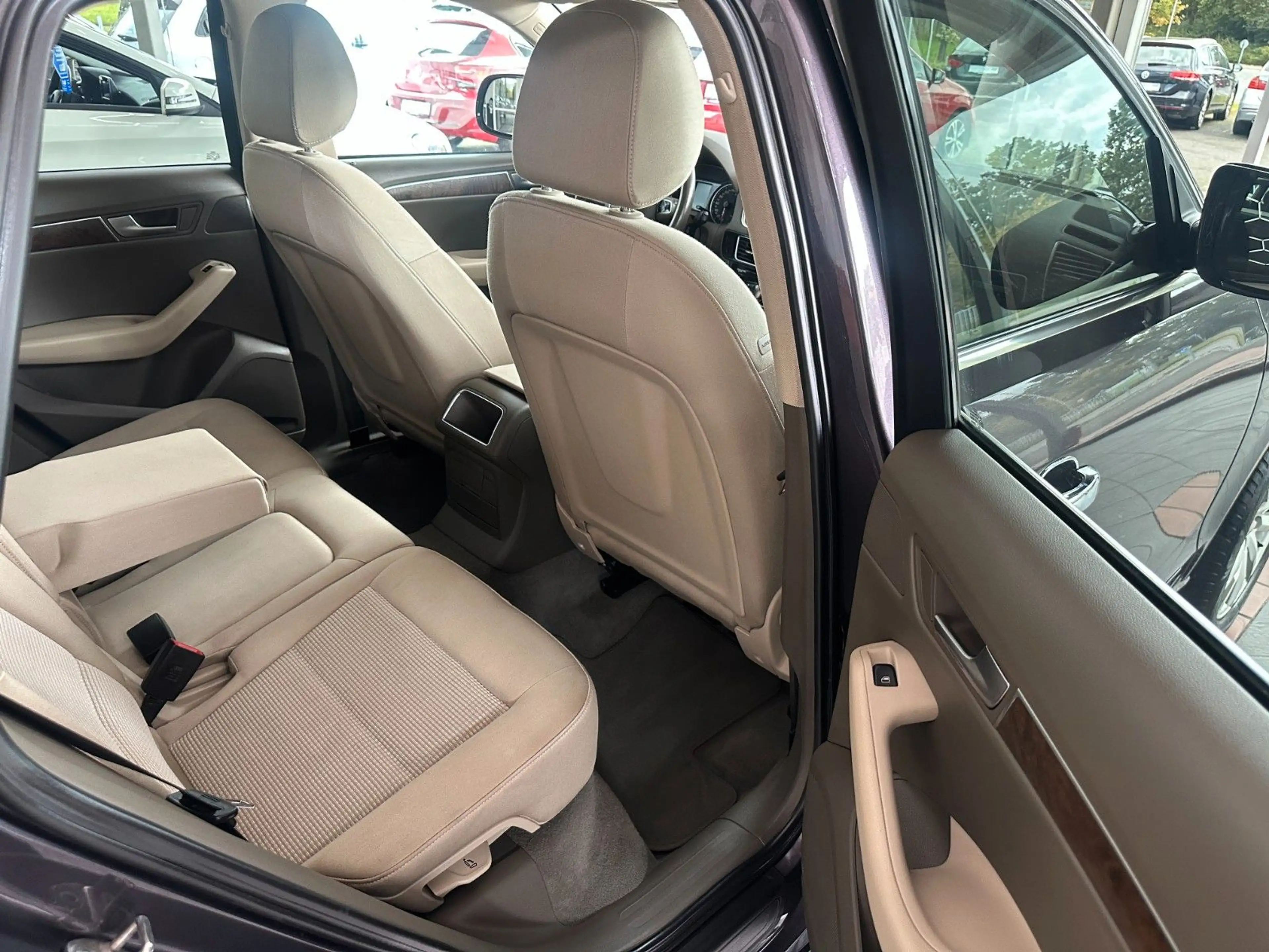 Audi Q5 2.0 TFSI * 1.HAND / BEIGE / GARANTIE * — photo 10