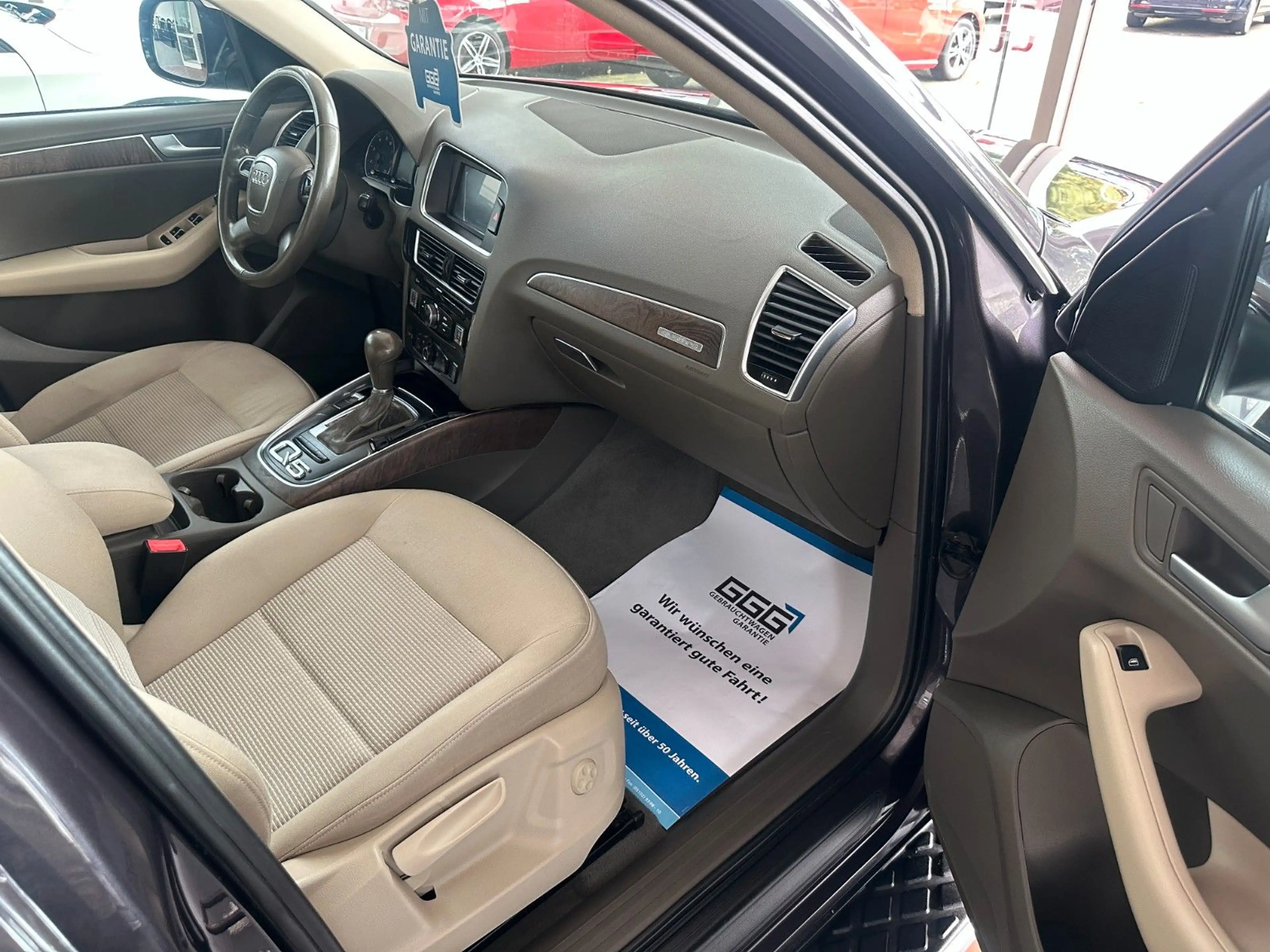 Audi Q5 2.0 TFSI * 1.HAND / BEIGE / GARANTIE * — photo 9