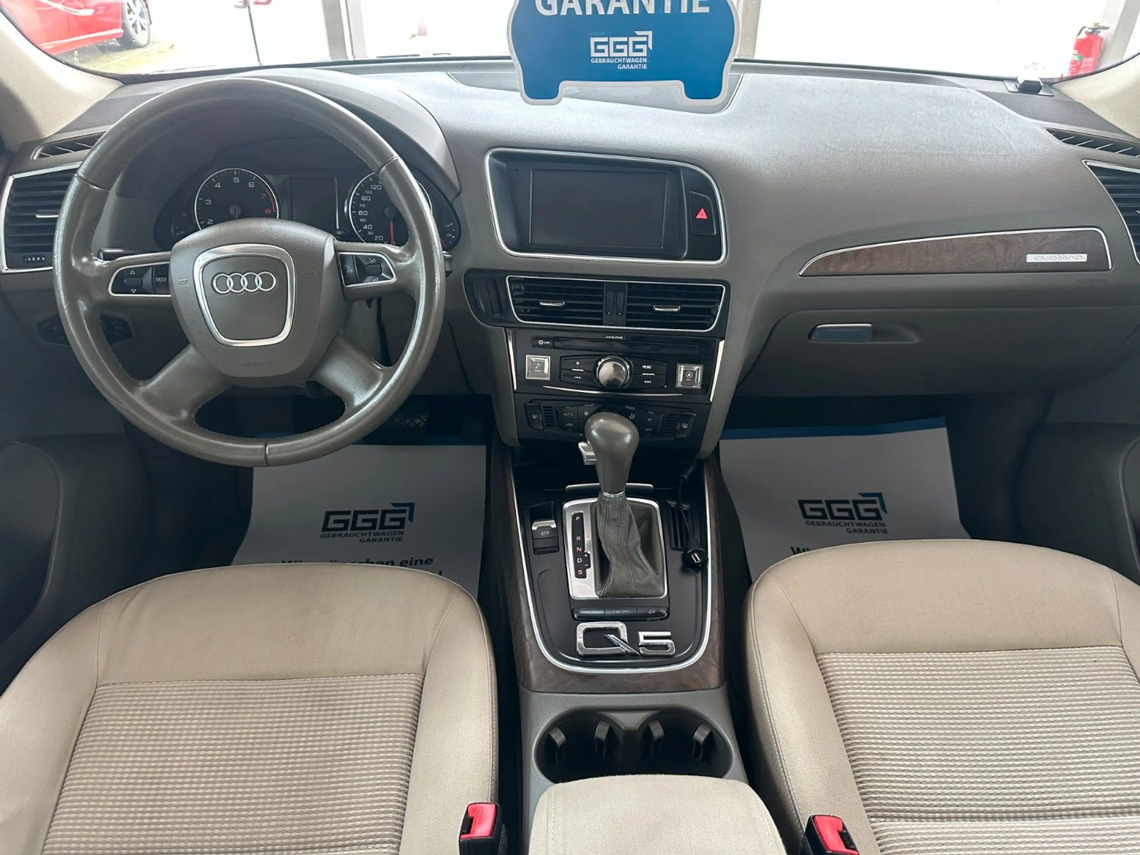 Audi Q5 2.0 TFSI * 1.HAND / BEIGE / GARANTIE * — photo 6