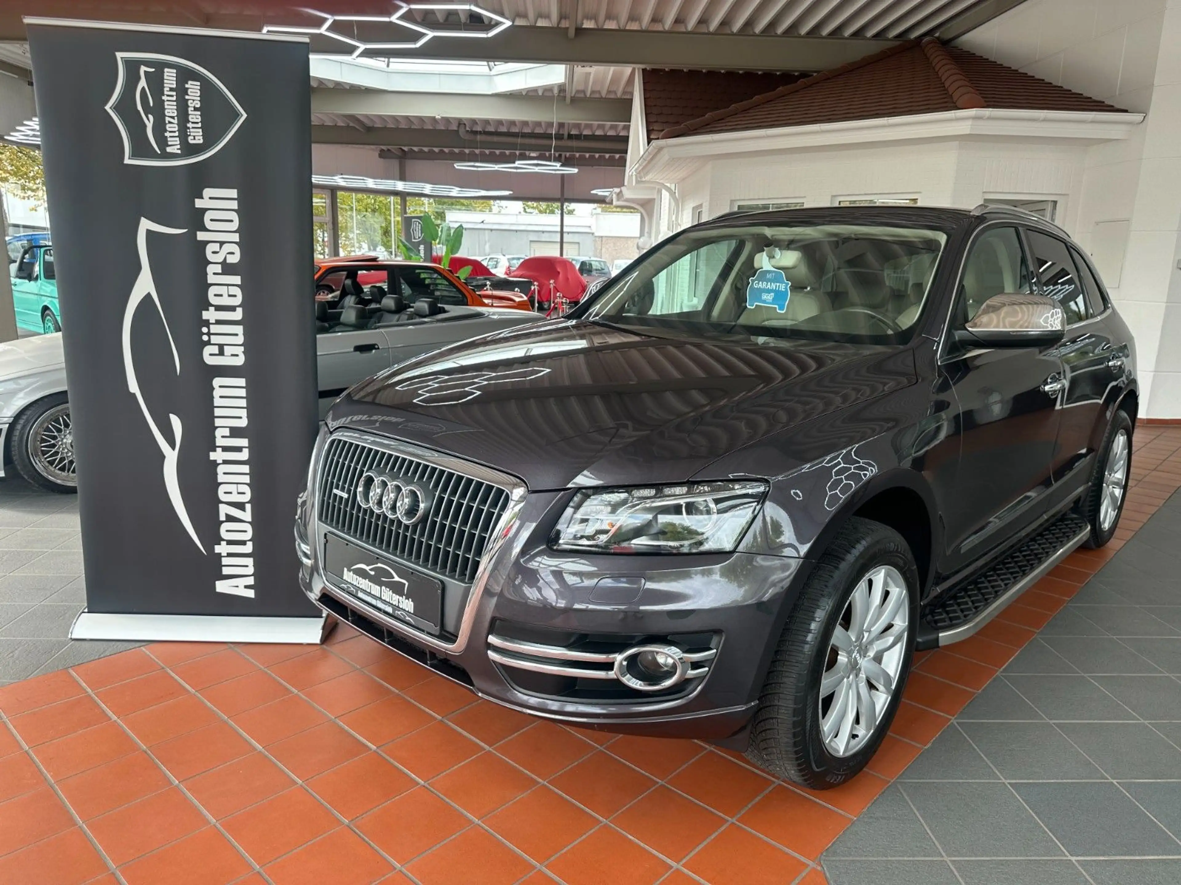 Audi Q5 2.0 TFSI * 1.HAND / BEIGE / GARANTIE *