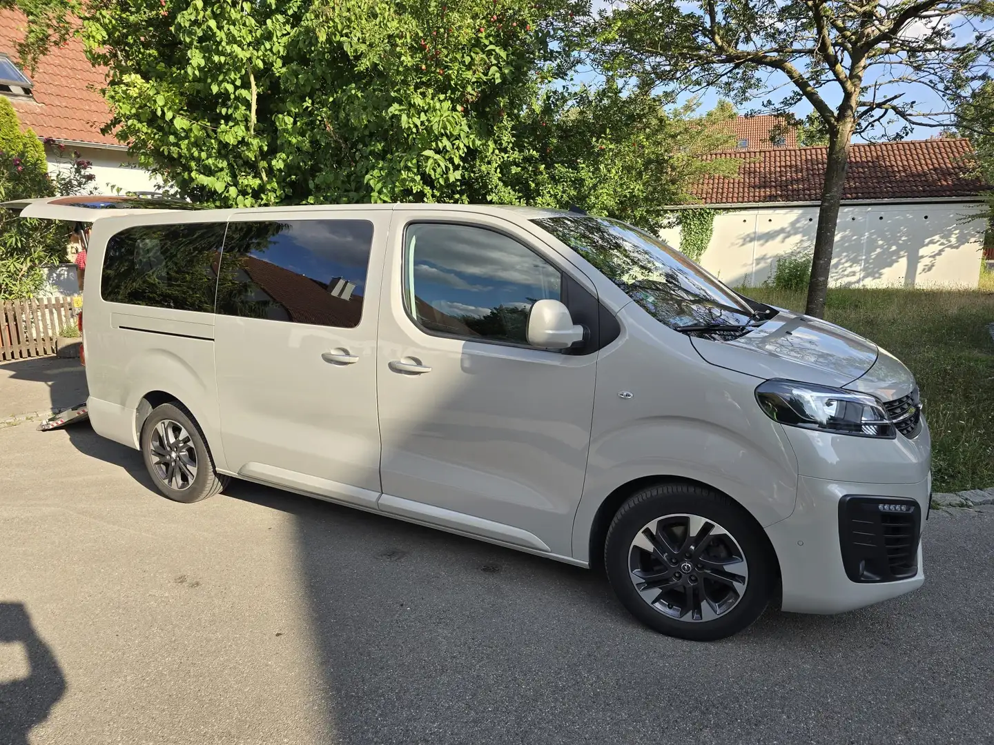 Opel Zafira Life 2.0 D L Tourer - 1