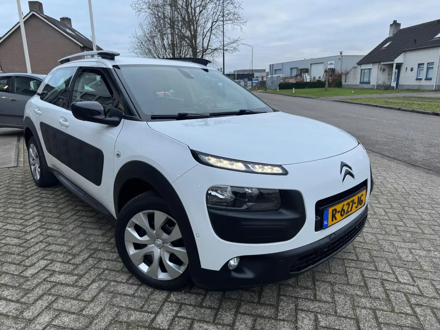 Citroen C4 Cactus 1.2 PureTech Business Plus Airco, Camera,Pdc Wit - 2