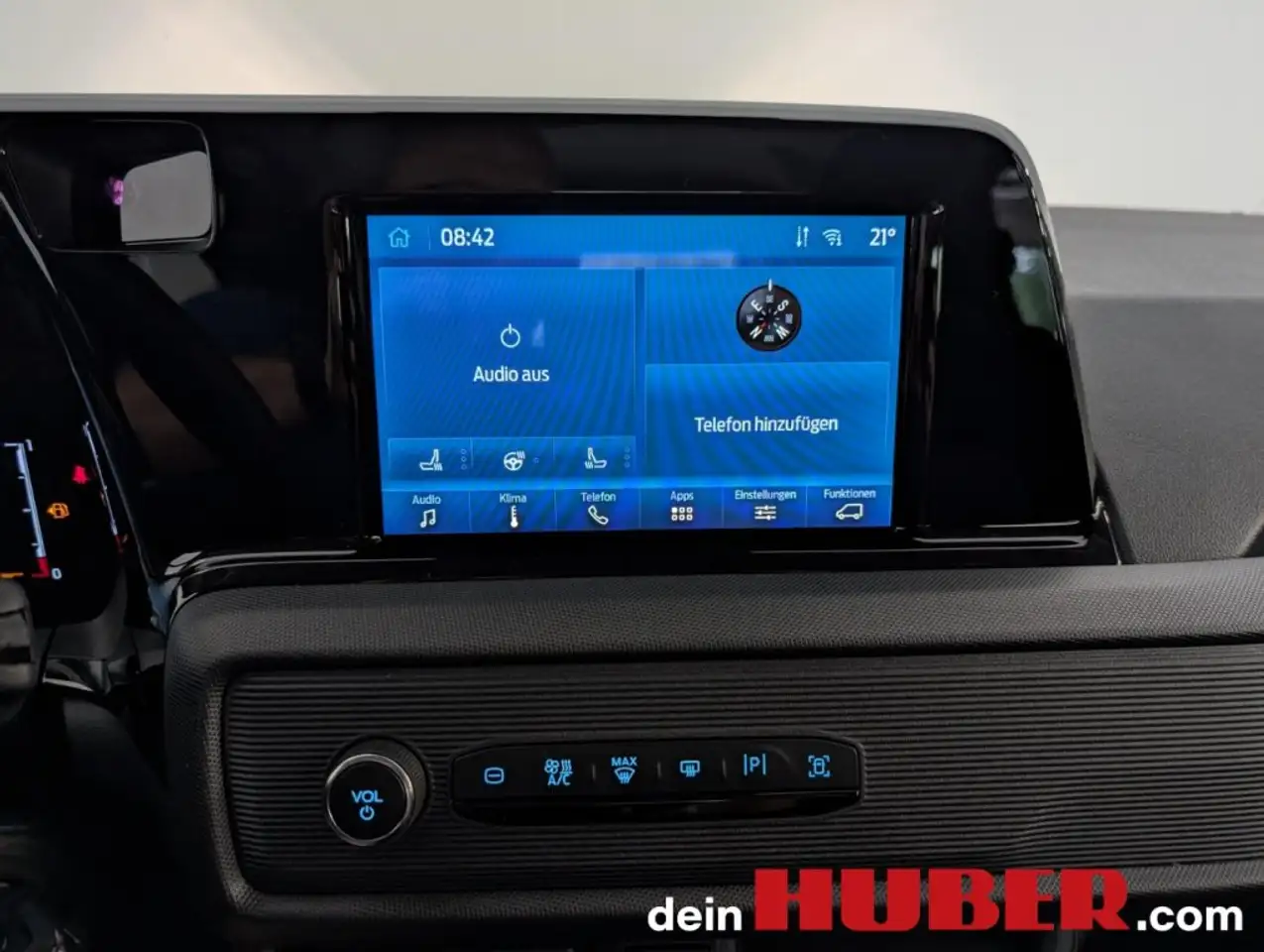 Ford Tourneo Courier 2026 — фото 15