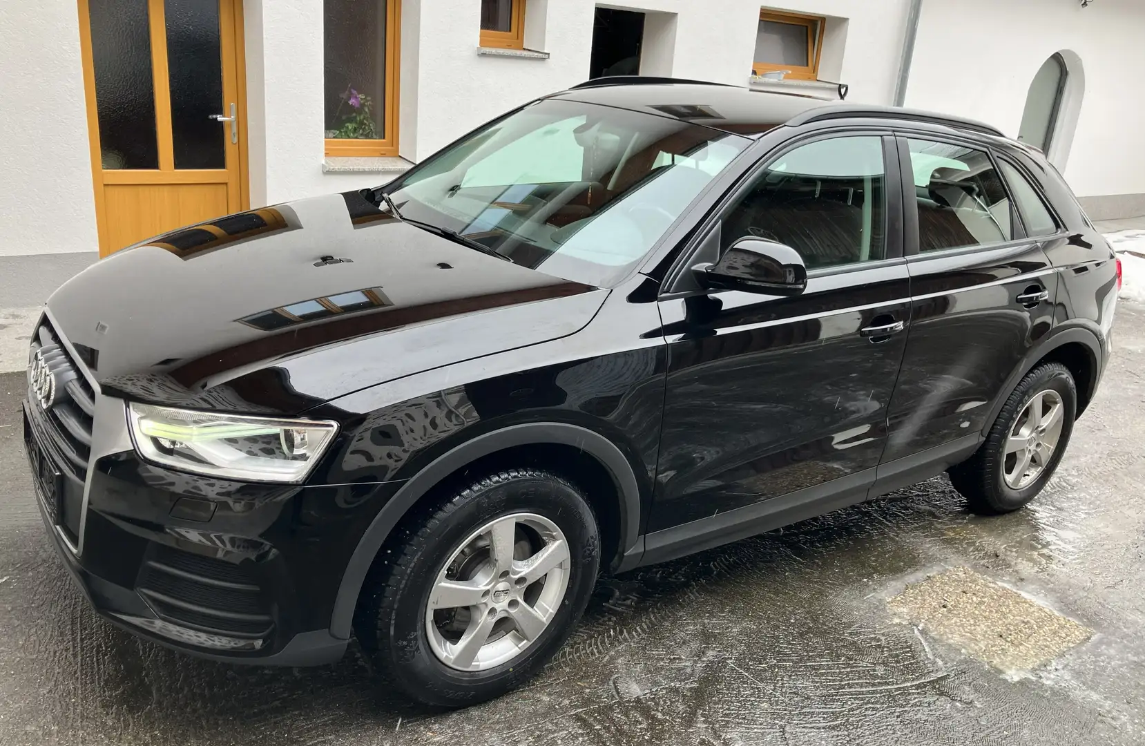 Audi Q3 Q3 2,0 TDI Schwarz - 2