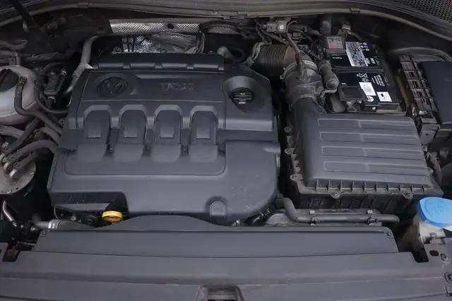 Volkswagen Tiguan view 20
